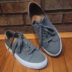 Lucky Brand Talena Sneaker.